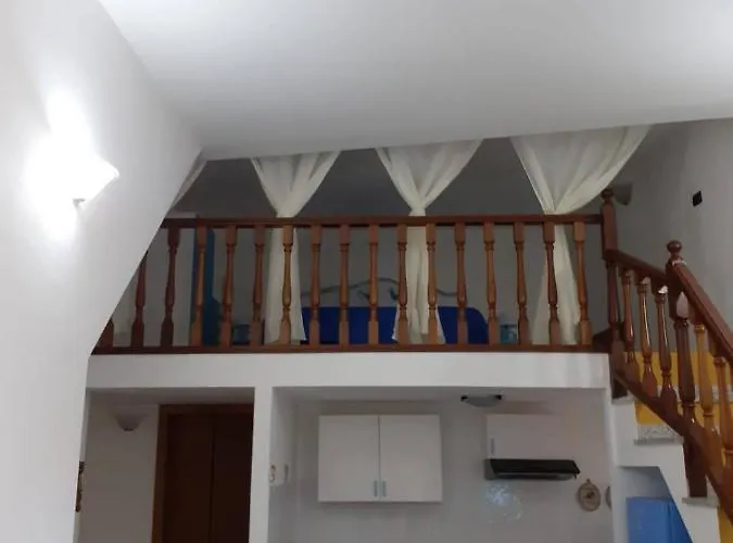 بيت للعطل Cia Evelina SantʼAntìoco